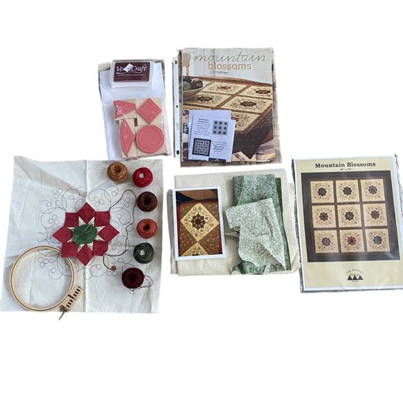 Cindy Blackberg Handwork in the Smokies Mountain Blossoms Quilt Kit Unfinished - Picture 2 of 8